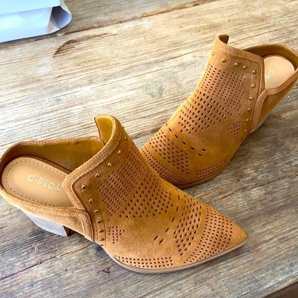 COPY - Gibson Latimer Nora Mules